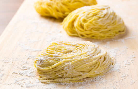 長崎県でうどんや生パスタの業務用生麺を仕入れるなら福岡の老舗製麺所青木食産へ